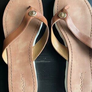 Coach tan leather slipper Size 10.